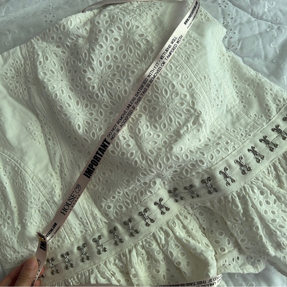 NWT House of CB Louis Skirt in Medium - Picture 5 of 7